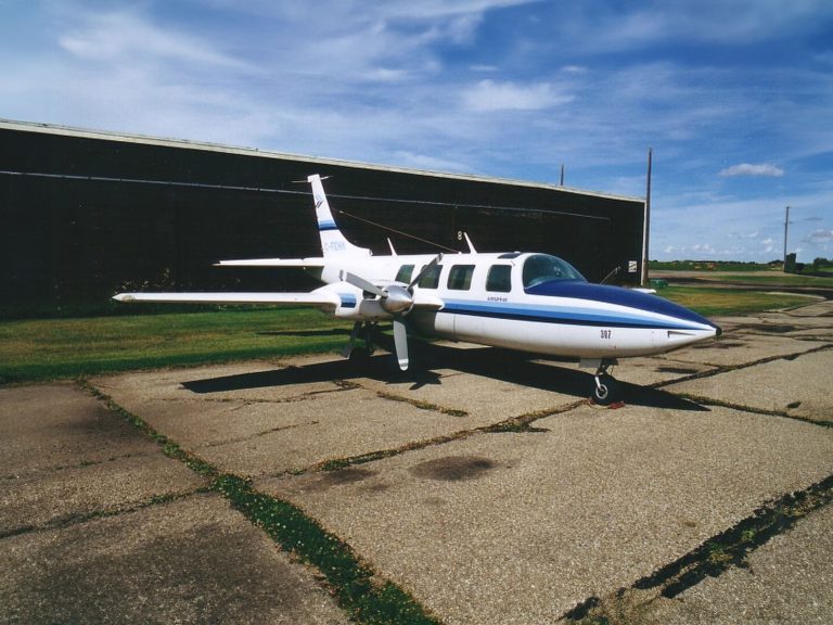 Aerostar 600/700